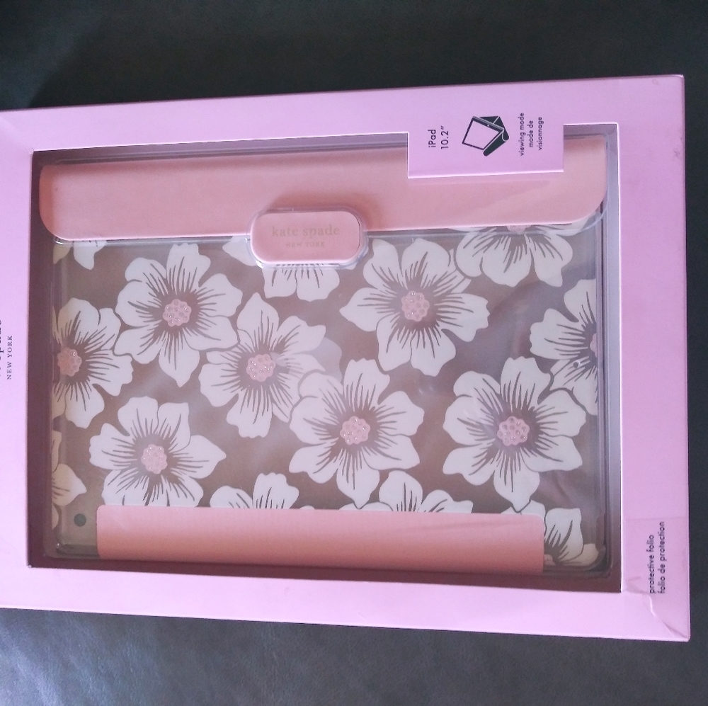 Kate spade.  ipad 10.2.  protective case folio.
